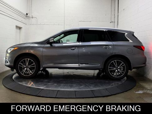 Used 2019 INFINITI QX60 Luxe w/ Essential Package image 5
