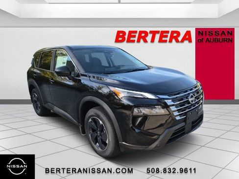 New 2026 Nissan Rogue SV w/ Cold Weather Package image 4