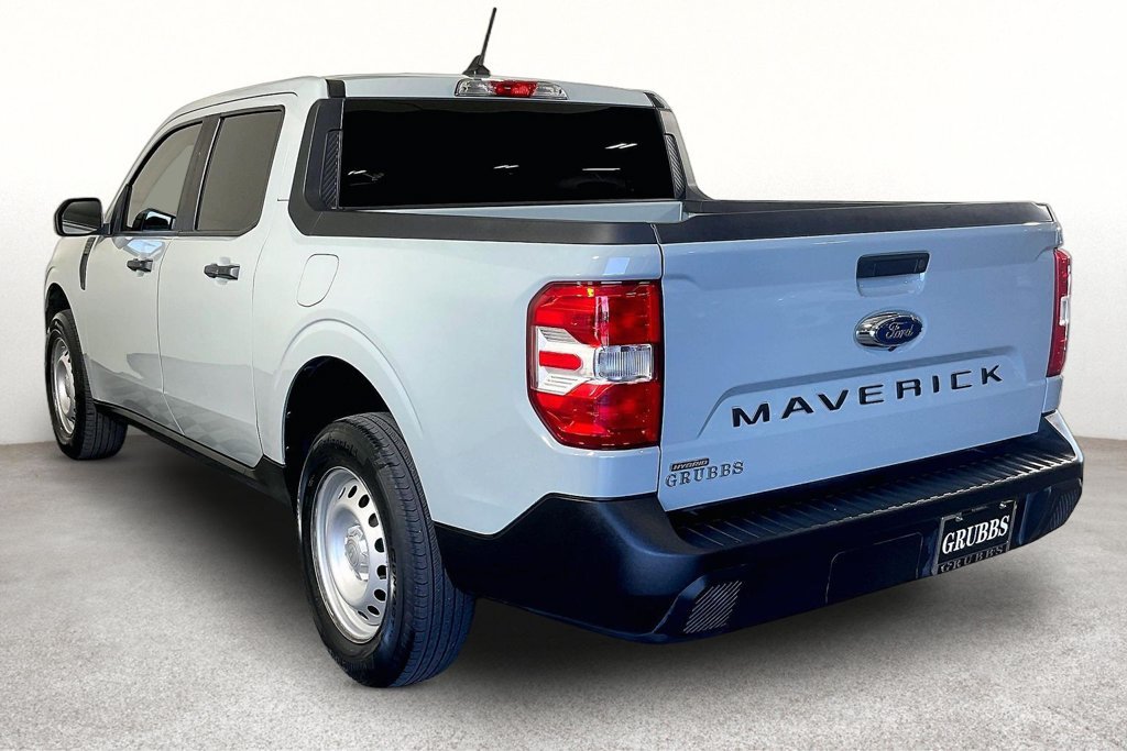 Used 2023 Ford Maverick XL FWD image 14
