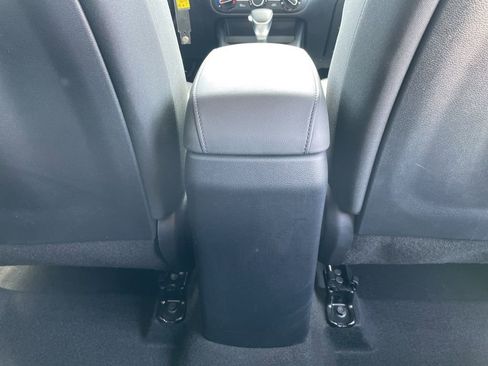 Used 2025 Kia Soul LX w/ LX Technology Package image 34