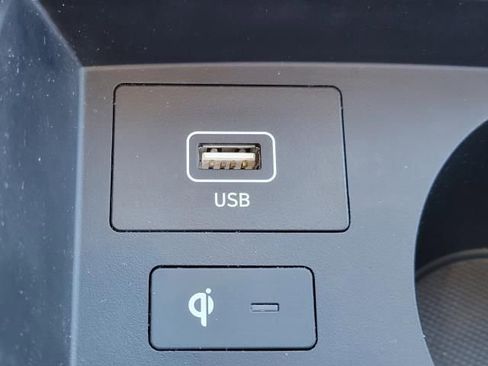 Used 2021 Hyundai Santa Fe Calligraphy image 32