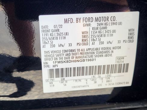 Certified 2022 Ford Explorer XLT w/ Equipment Group 202A AWD/4WD image 35
