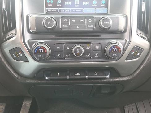 Used 2018 Chevrolet Silverado 1500 LT w/ All Star Edition AWD/4WD image 24