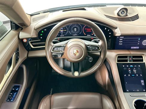 Certified 2021 Porsche Taycan 4S image 18