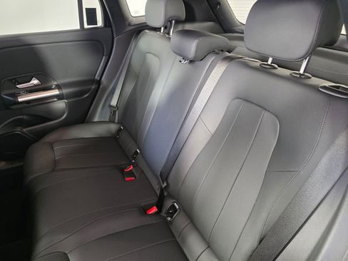 Certified 2025 Mercedes-Benz GLA 250 GLA 250 image 15