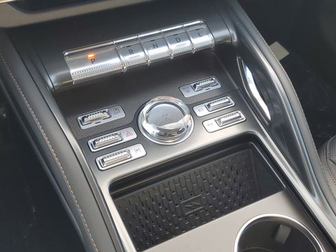 New 2026 Lincoln Nautilus Premier image 25