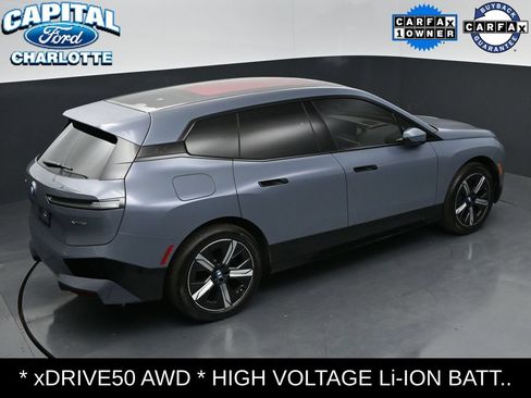 Used 2023 BMW iX xDrive50 w/ Sport Package AWD/4WD image 30