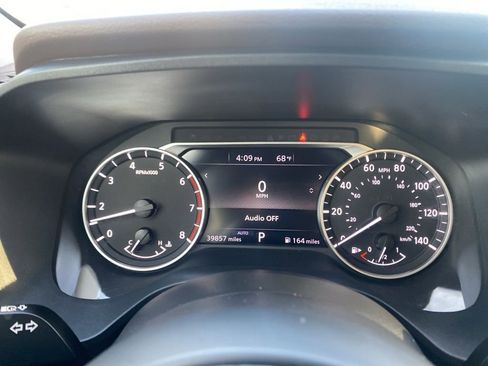 Used 2023 Nissan Rogue S image 18