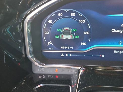 Used 2024 Chevrolet Silverado 2500 ZR2 w/ Technology Package image 15