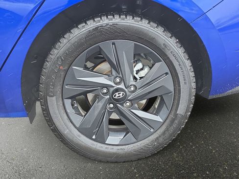 Used 2023 Hyundai Elantra SEL FWD image 32