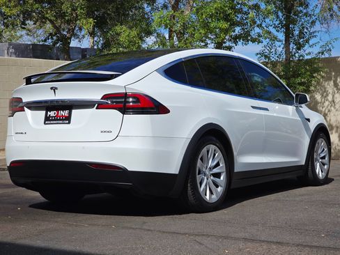 Used 2017 Tesla Model X 100D AWD/4WD image 10