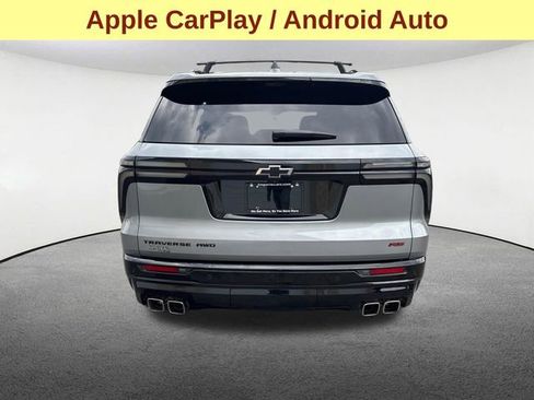 Used 2025 Chevrolet Traverse RS AWD/4WD image 12