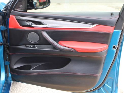 Used 2018 BMW X6 M image 89