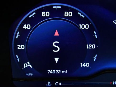 Used 2022 Chevrolet Silverado 1500 RST image 26