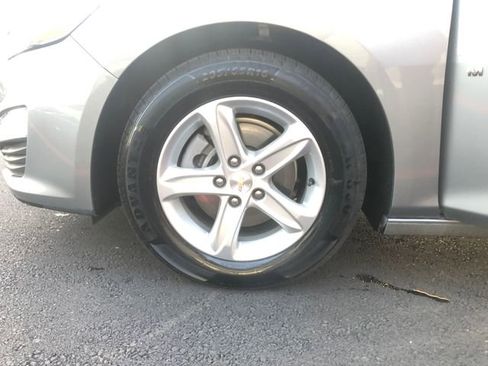 Used 2024 Chevrolet Malibu LS image 27