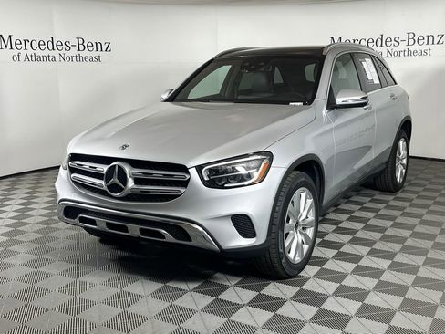 Used 2020 Mercedes-Benz GLC 300 image 3