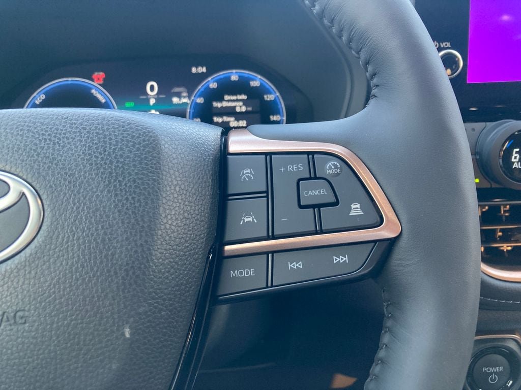New 2026 Toyota Grand Highlander AWD Hybrid image 17