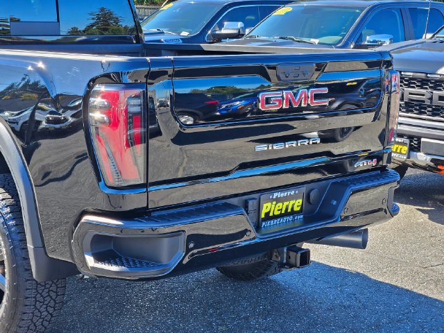 Used 2026 GMC Sierra 2500 AT4 w/ Max Trailering Package AWD/4WD image 12