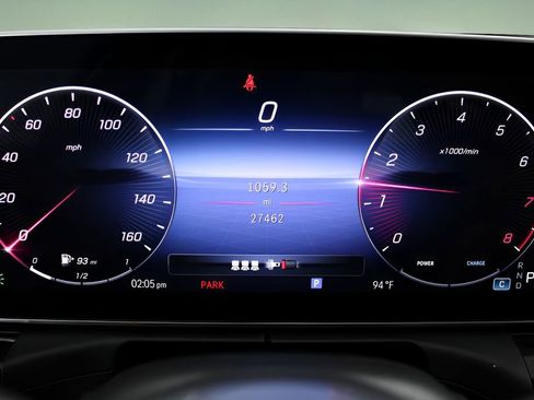 Used 2024 Mercedes-Benz C 300 Sedan image 27