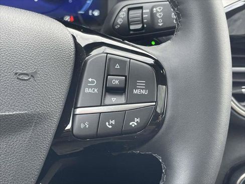 Used 2022 Ford Escape SEL w/ Technology Package image 23