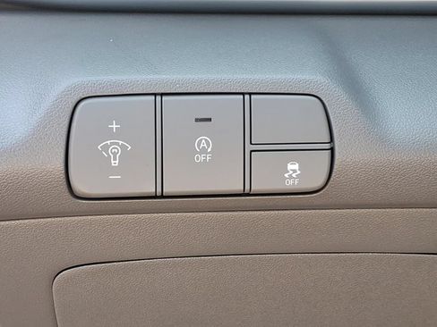 New 2026 Hyundai Elantra SE FWD image 16