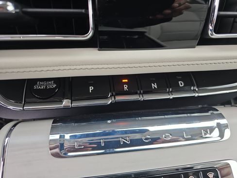 New 2026 Lincoln Aviator Reserve image 24