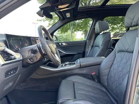 Used 2024 BMW X5 xDrive40i w/ Premium Package AWD/4WD image 10