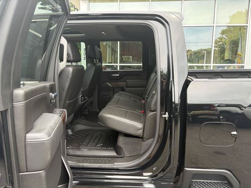 Used 2020 GMC Sierra 2500 Denali w/ Gooseneck/5TH Wheel Package AWD/4WD image 37