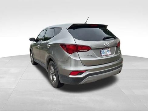 Used 2018 Hyundai Santa Fe Sport FWD image 5