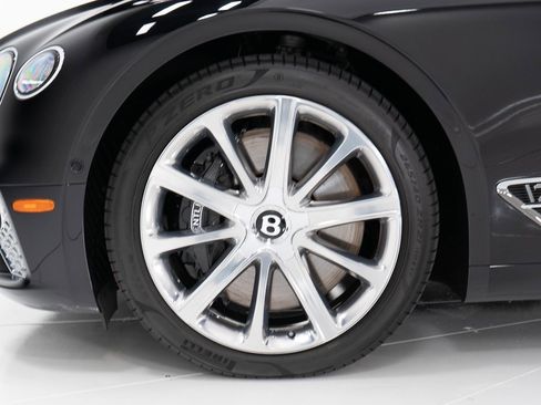 Used 2020 Bentley Continental GT image 46