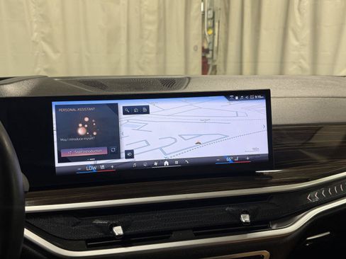 Used 2024 BMW X7 xDrive40i w/ Premium Package AWD/4WD image 20