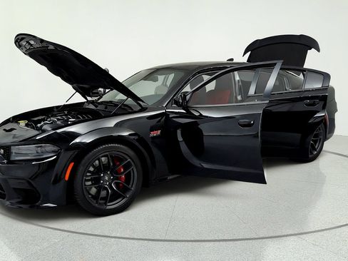 Used 2022 Dodge Charger Scat Pack RWD image 9