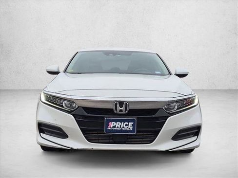 Used 2018 Honda Accord LX image 2