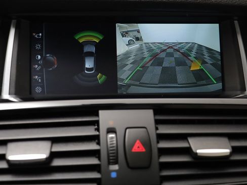 Used 2018 BMW X4 xDrive28i image 10