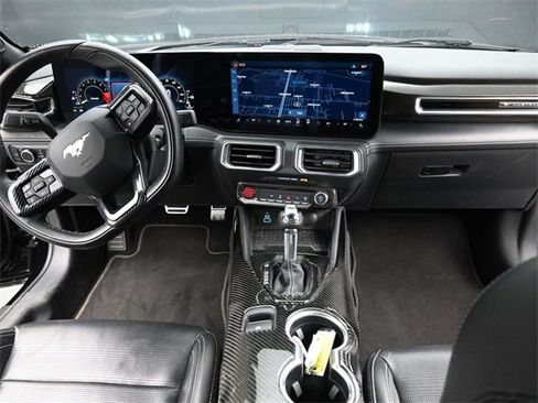 Used 2024 Ford Mustang GT Premium image 21