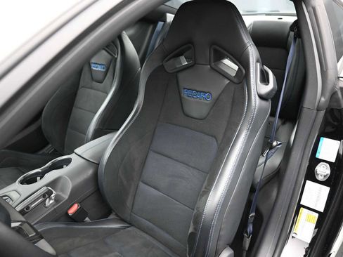 Used 2024 Ford Mustang Dark Horse image 5