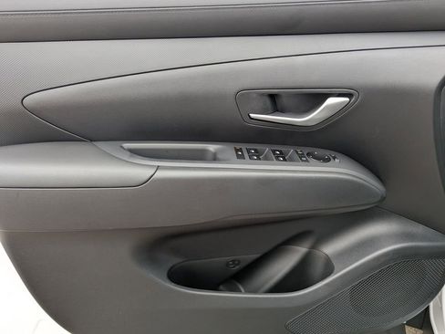 New 2026 Hyundai Tucson SE image 13