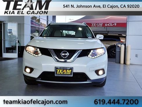 Used 2016 Nissan Rogue SL image 4