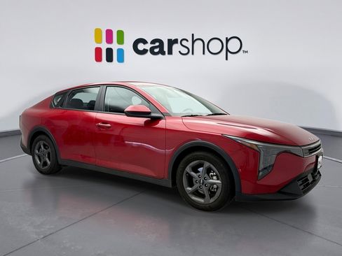 Used 2025 Kia K4 LXS image 7