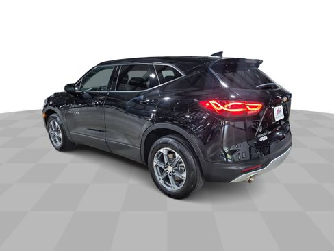 Certified 2025 Chevrolet Blazer LT AWD/4WD image 7