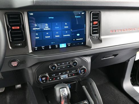 New 2025 Ford Bronco Raptor image 12