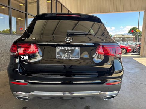 Used 2022 Mercedes-Benz GLC 300 4MATIC w/ Premium Package Lite image 34