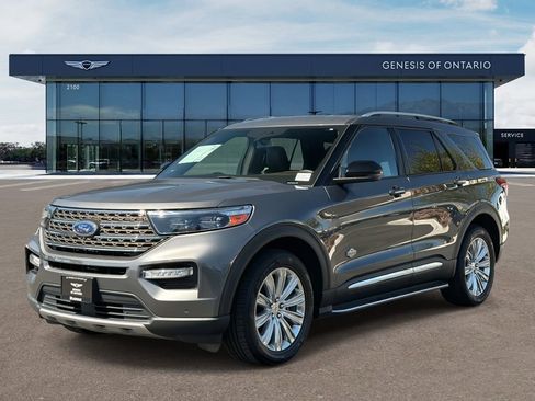 Used 2023 Ford Explorer King Ranch w/ Class IV Trailer Tow Package AWD/4WD image 3