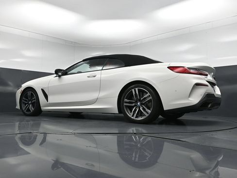 Used 2025 BMW M850i xDrive Convertible AWD/4WD image 27
