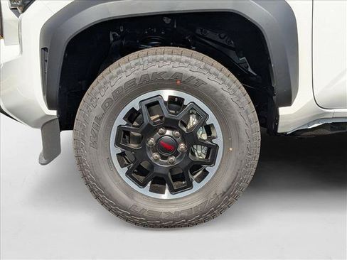 New 2025 Toyota Tacoma TRD Off-Road image 10