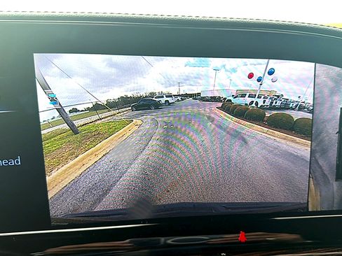 Used 2023 Cadillac Escalade Luxury image 6