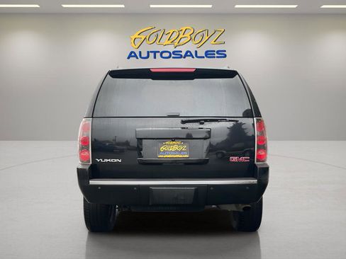 Used 2014 GMC Yukon Denali image 5