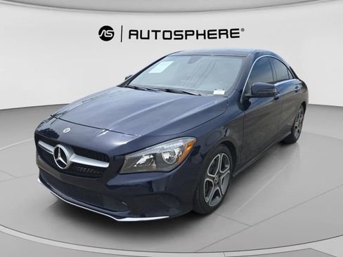 Used 2018 Mercedes-Benz CLA 250 4MATIC image 4