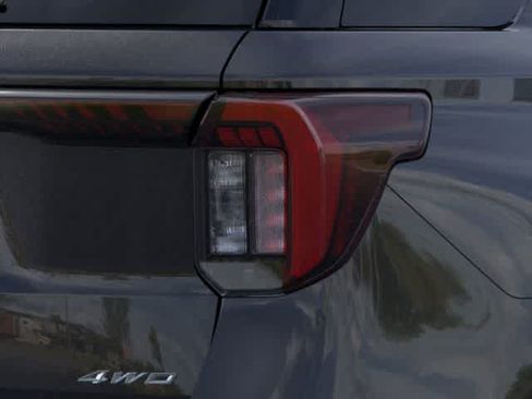 New 2026 Ford Explorer ST-Line w/ ST-Line Street Pack AWD/4WD image 21