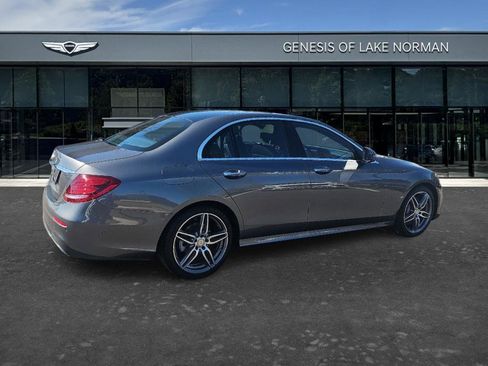 Used 2017 Mercedes-Benz E 300 image 5